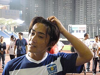 Tsuyoshi Yoshitake