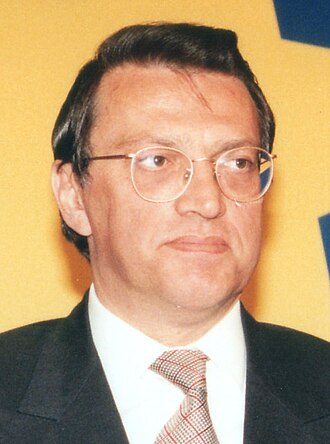 Mesut Yılmaz Başbakanlığındaki 55. Hükümet güvenoyu aldı. Anasol-D olarak anılan Koalisyon Hükûmeti; ANAP, DSP, Demokrat Türkiye Partisi (DTP) ve 1 bağımsız üyeden oluşuyordu.