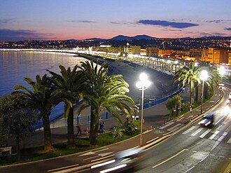 Nice Saldırısı: Fransa'nın Nice kentindeki Bastille Günü kutlamalarının yapıldığı sırada bir saldırgan tarafından kalabalığın içine kamyon sürülerek terör saldırısı gerçekleştirildi. Saldırıyı, Irak ve Şam İslam Devleti (IŞİD) üstlendi.