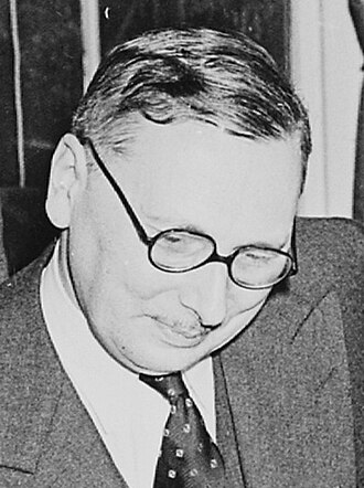 René Pleven, Fransa Başbakanı oldu.
